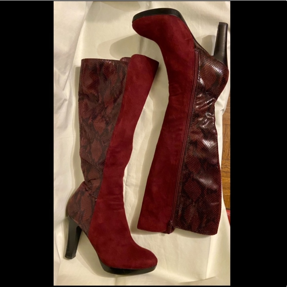 Gorgeous & unique heeled knee boots